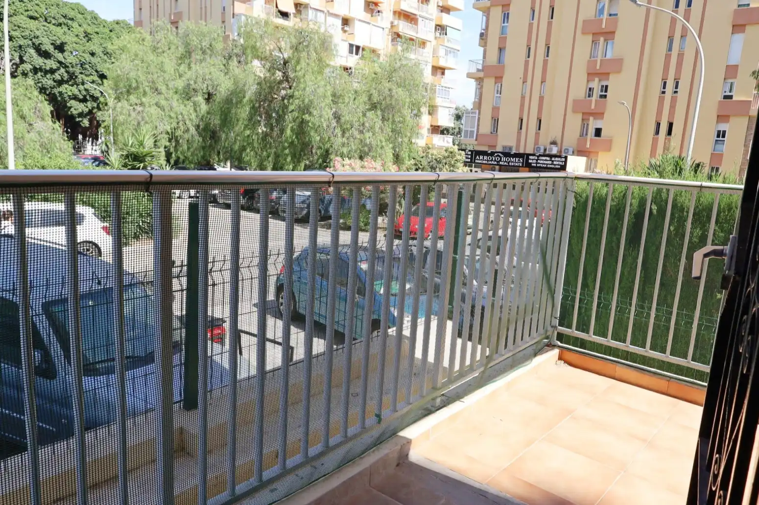 Terraza de Piso en venta en Benalmádena con Jardín privado, Terraza y Amueblado