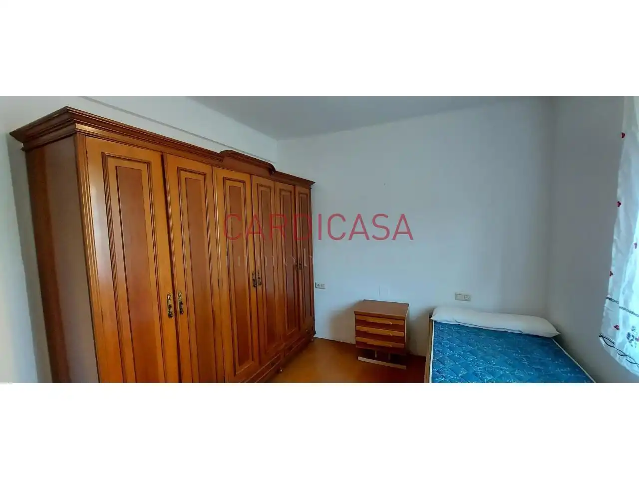 Habitación de Piso en venta en Vigo  con Calefacción, Terraza y Amueblado