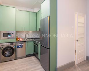 Kitchen of Flat to rent in A Coruña Capital   with Parquet flooring, Oven and Washing machine