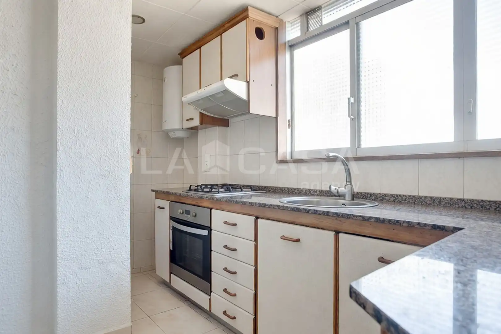 Appartamento con terrazza in vendita a Carrer del Maresme, imagen 26