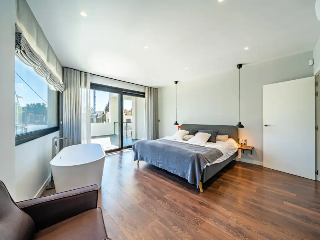 Habitación de Casa o chalet en venta en Torremolinos