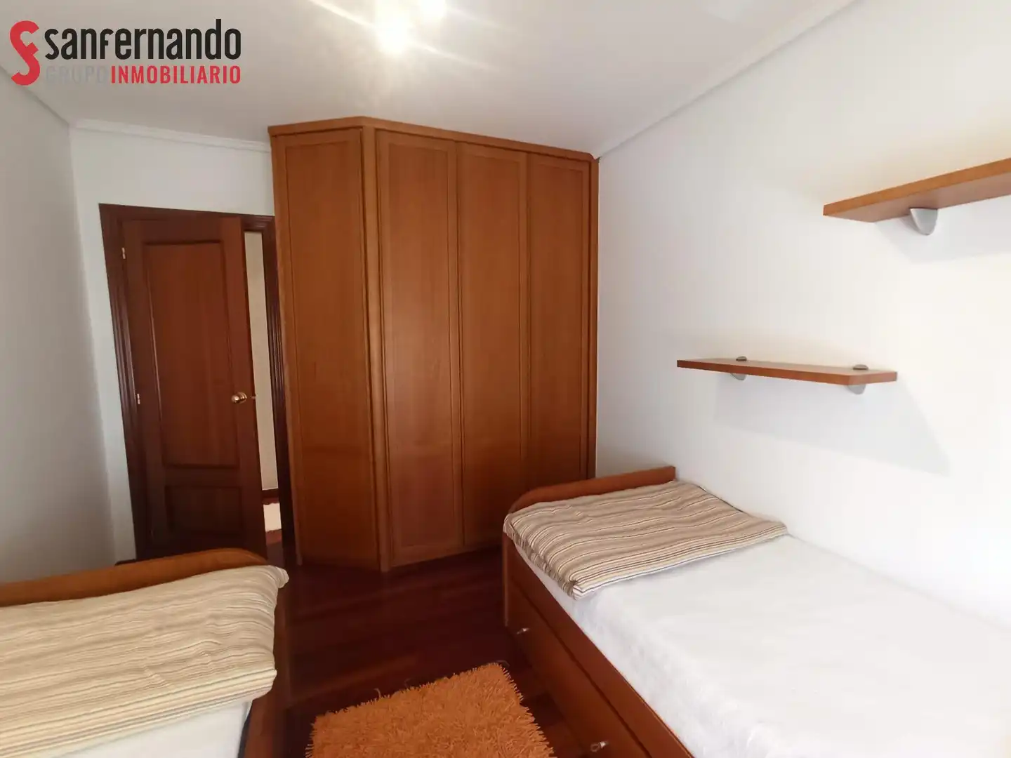 Bedroom of Flat for rent in Santander  with Heating, Parquet flooring and Furnished