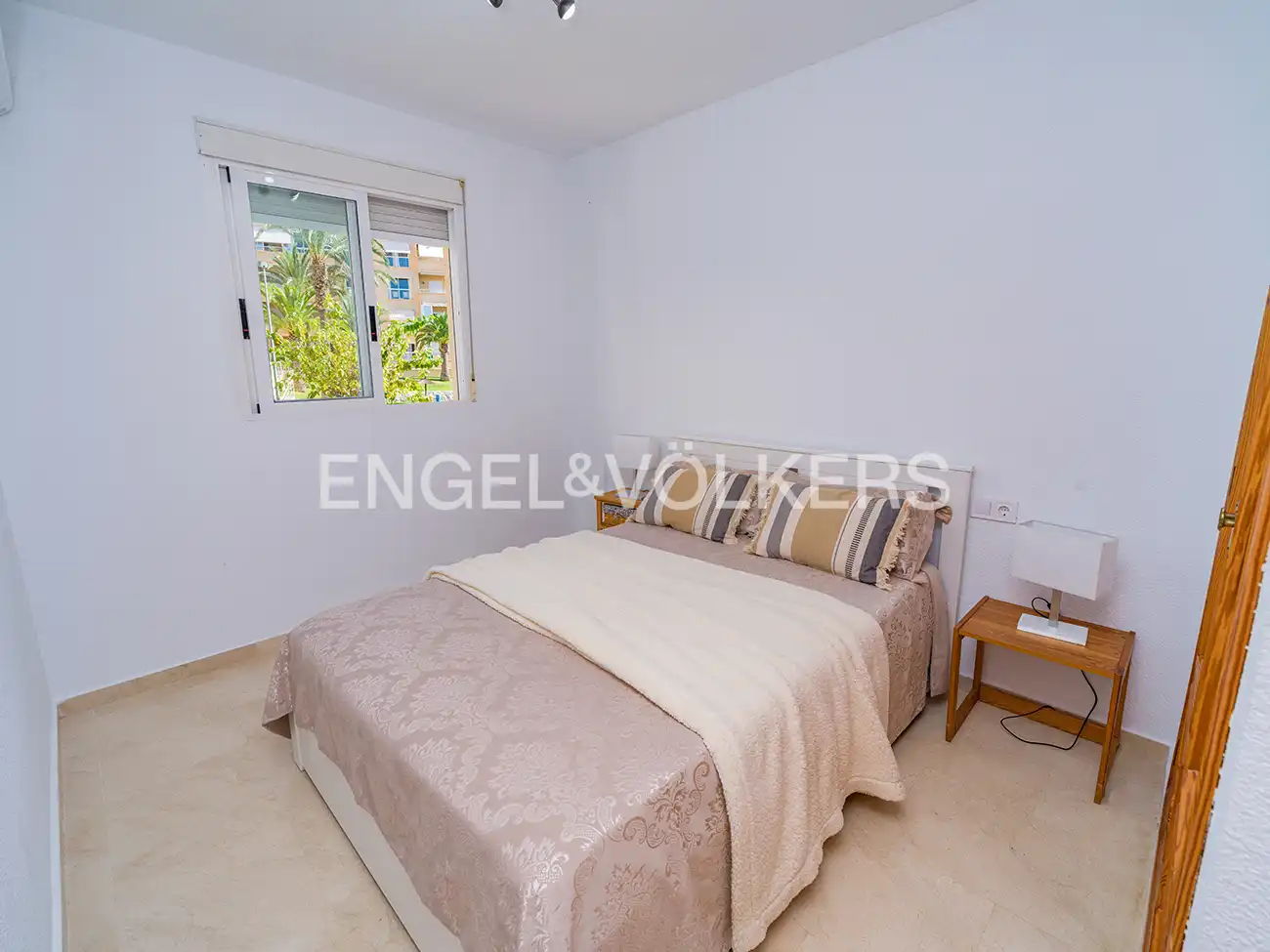 Terraced house with balcony for sale in Carrer dels Alguers 4, imagen 21