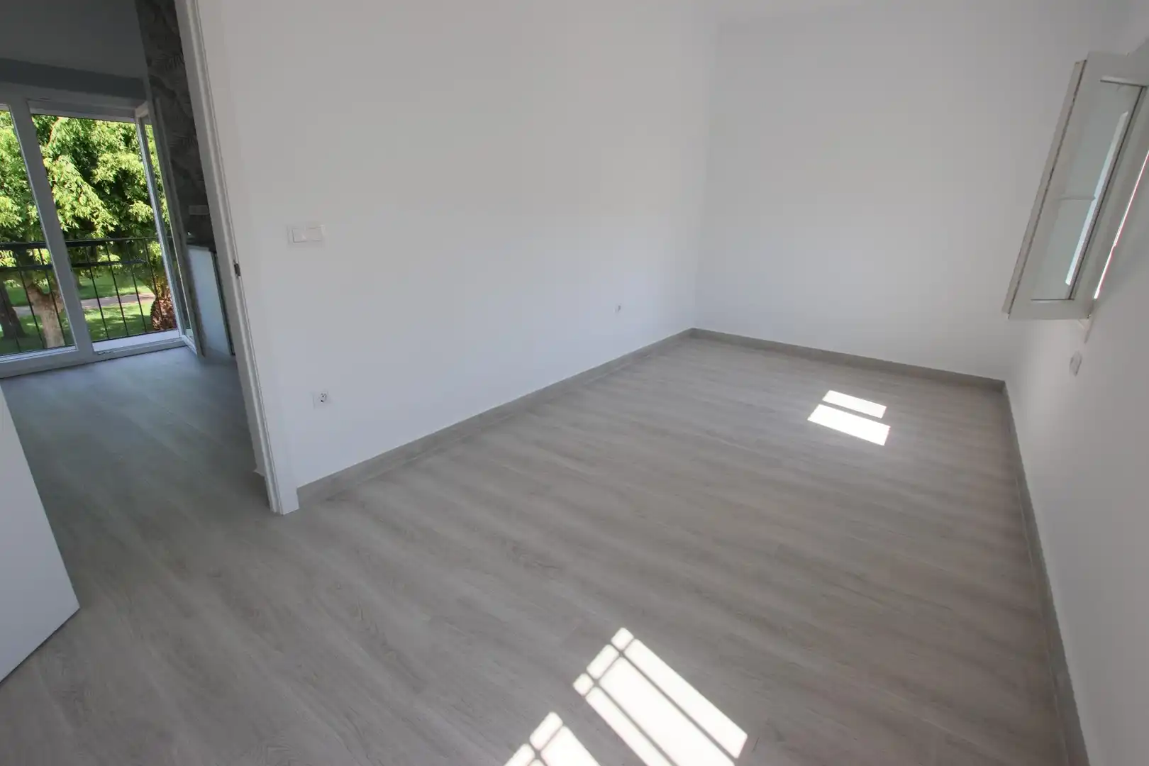 Wohnung zum Verkauf in Puebla de la Calzada mit Balkon