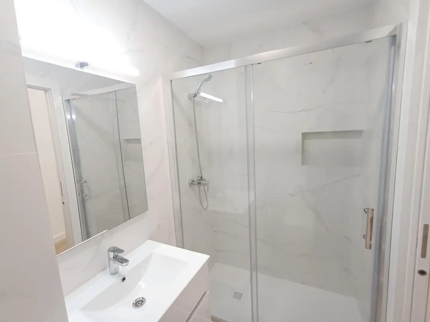 Badezimmer von Loft zur Miete in Murcia mit Klimaanlage und Möbliert