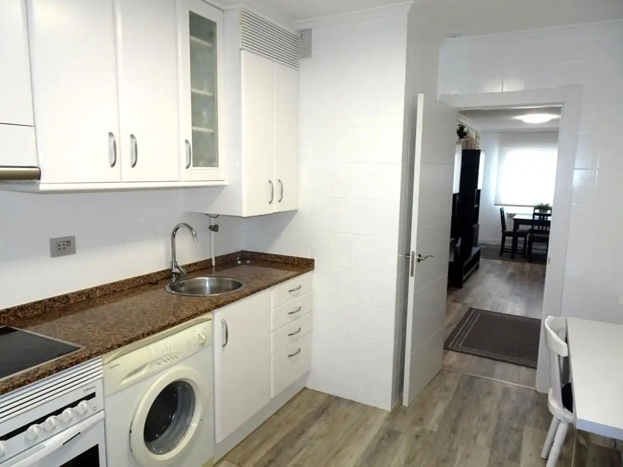 Kitchen of Flat for rent in Gijón   with Heating, Parquet flooring and Furnished
