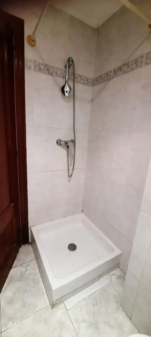 Baño de Piso en venta en Gelida con Balcón