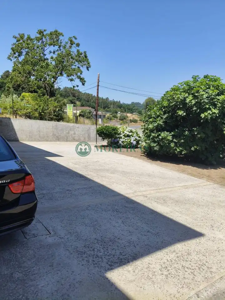 Vista exterior de Casa o xalet en venda en Maside amb Jardí privat