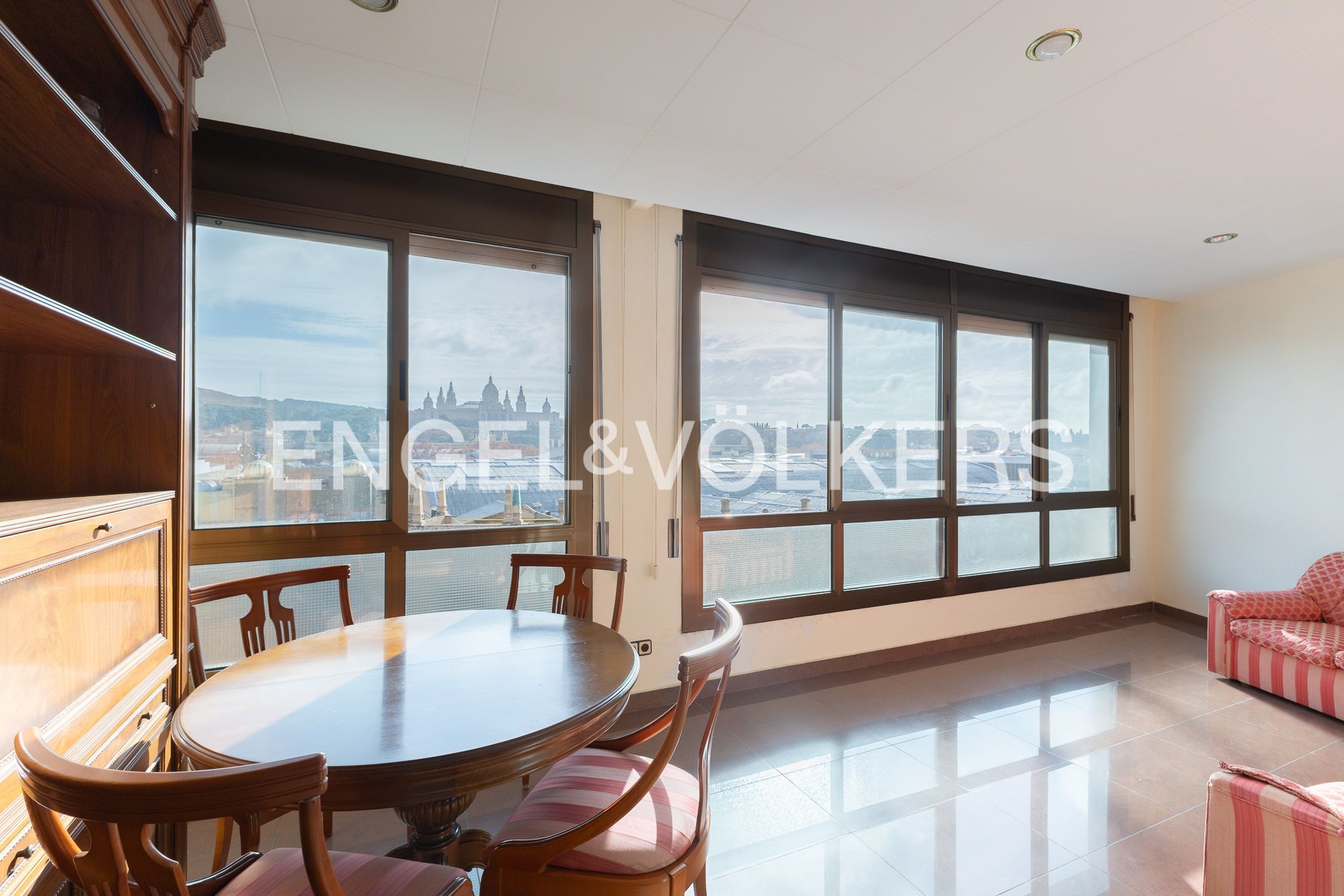 Menjador de Apartament en venda en  Barcelona Capital amb Calefacció