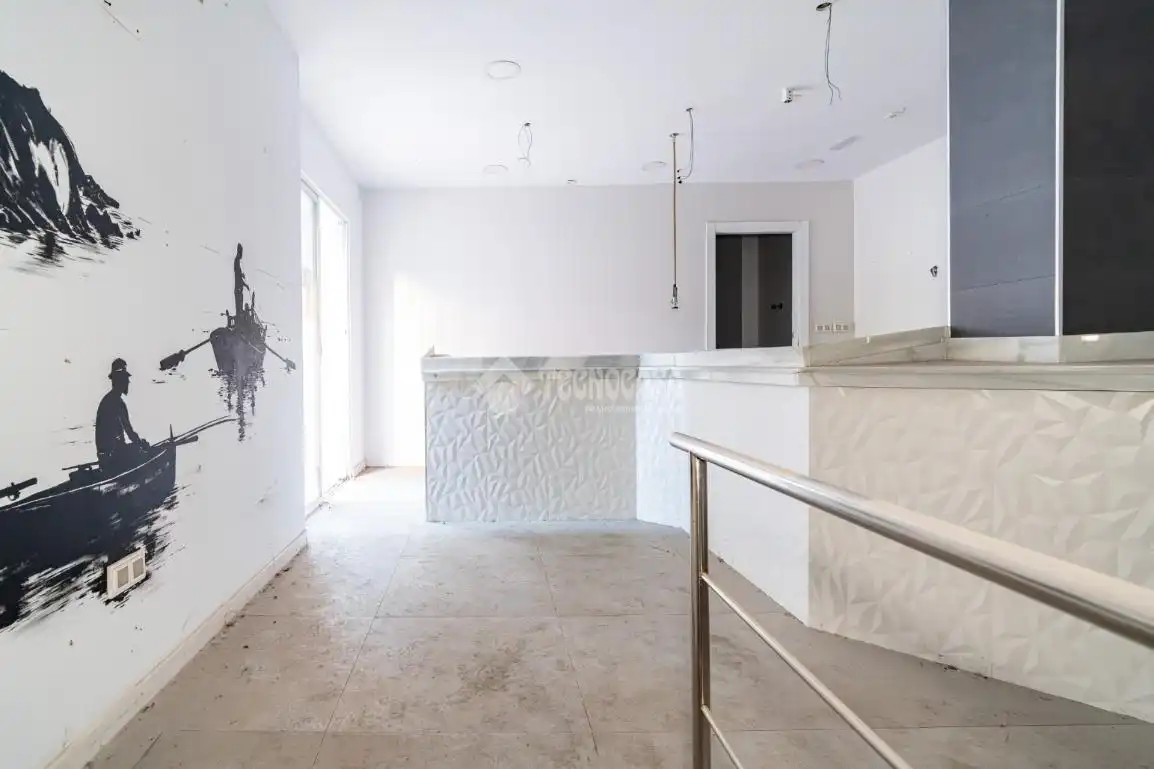Commercial properties for sale in Granada
