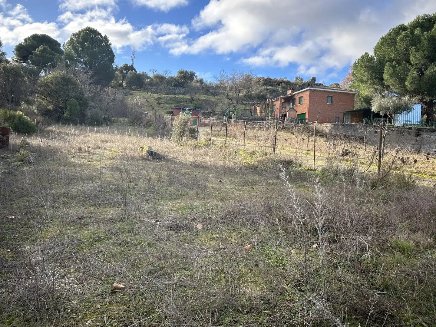 Terreno en venta en El Tiemblo 