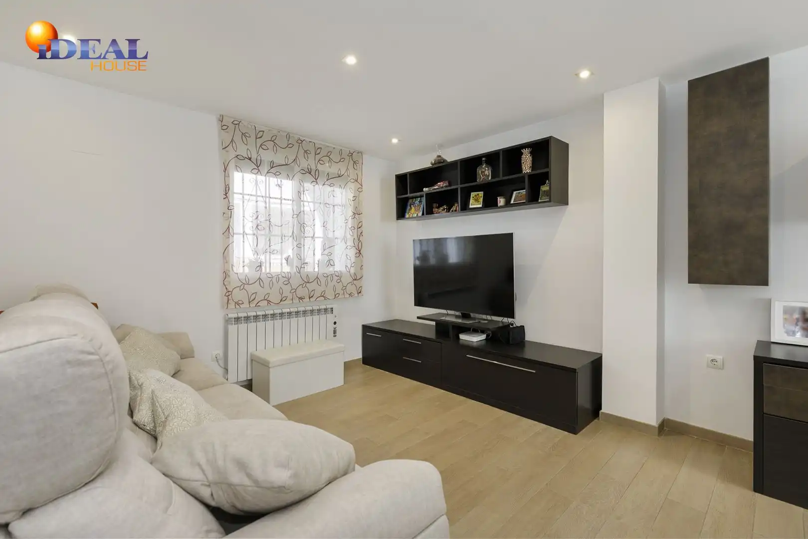 Casa a schiera con terrazza in vendita a Calle del Pensamiento, imagen 3