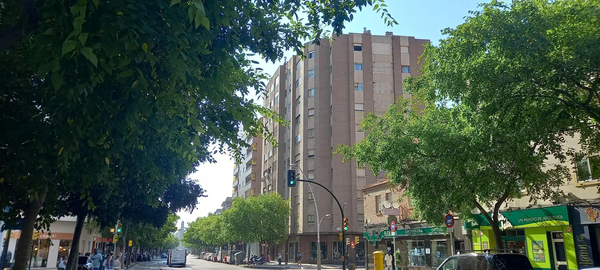Vista exterior de Edificio en venta en Zaragoza