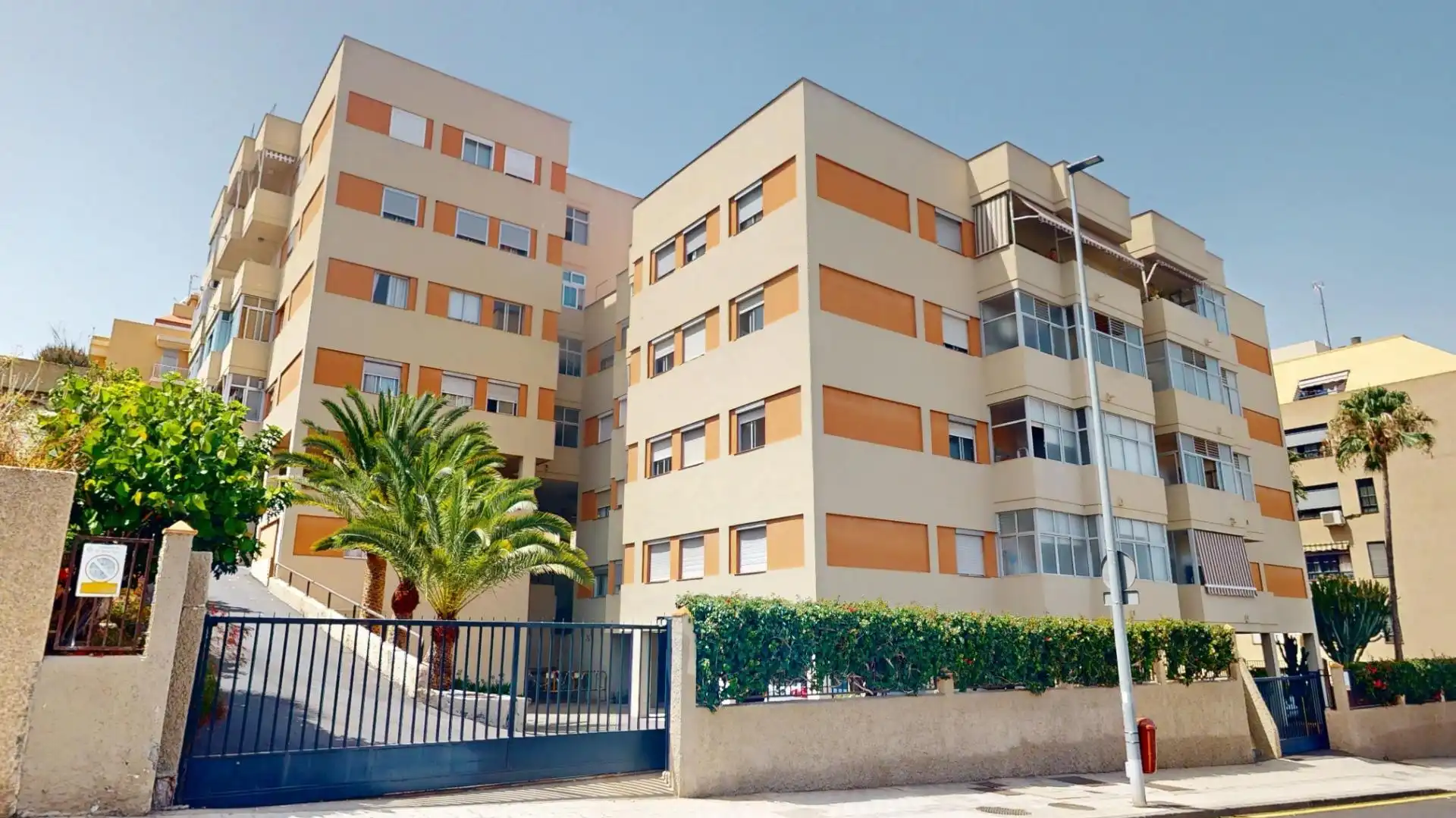 Exterior view of Flat for sale in Santa Cruz de Tenerife