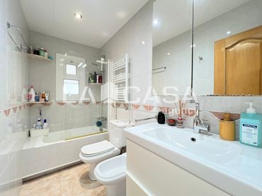 Wohnung mit Balkon zum Verkauf in Gorg - Progrés