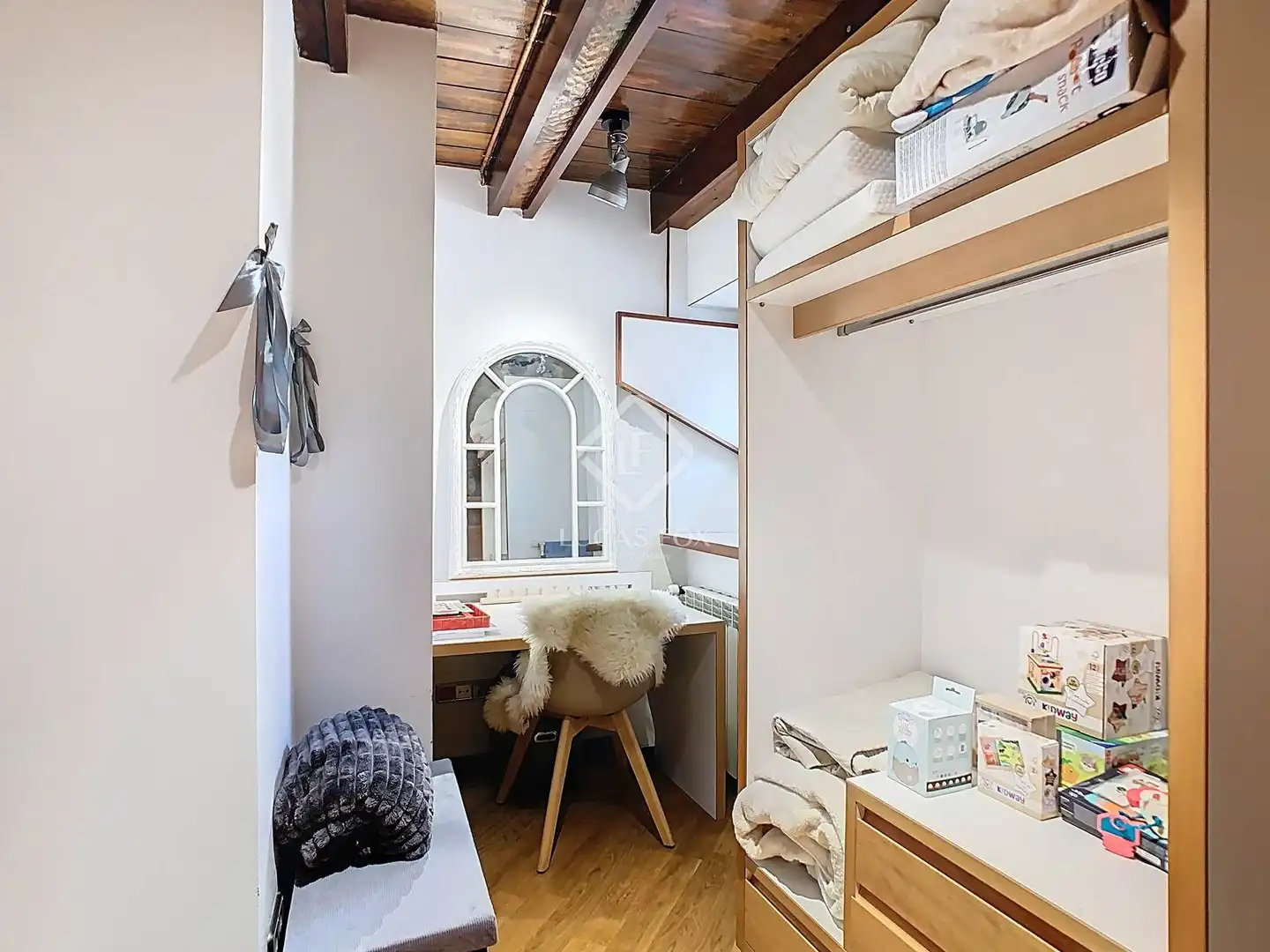 Habitación de Piso en venta en Ordino con Calefacción, Parquet y Terraza
