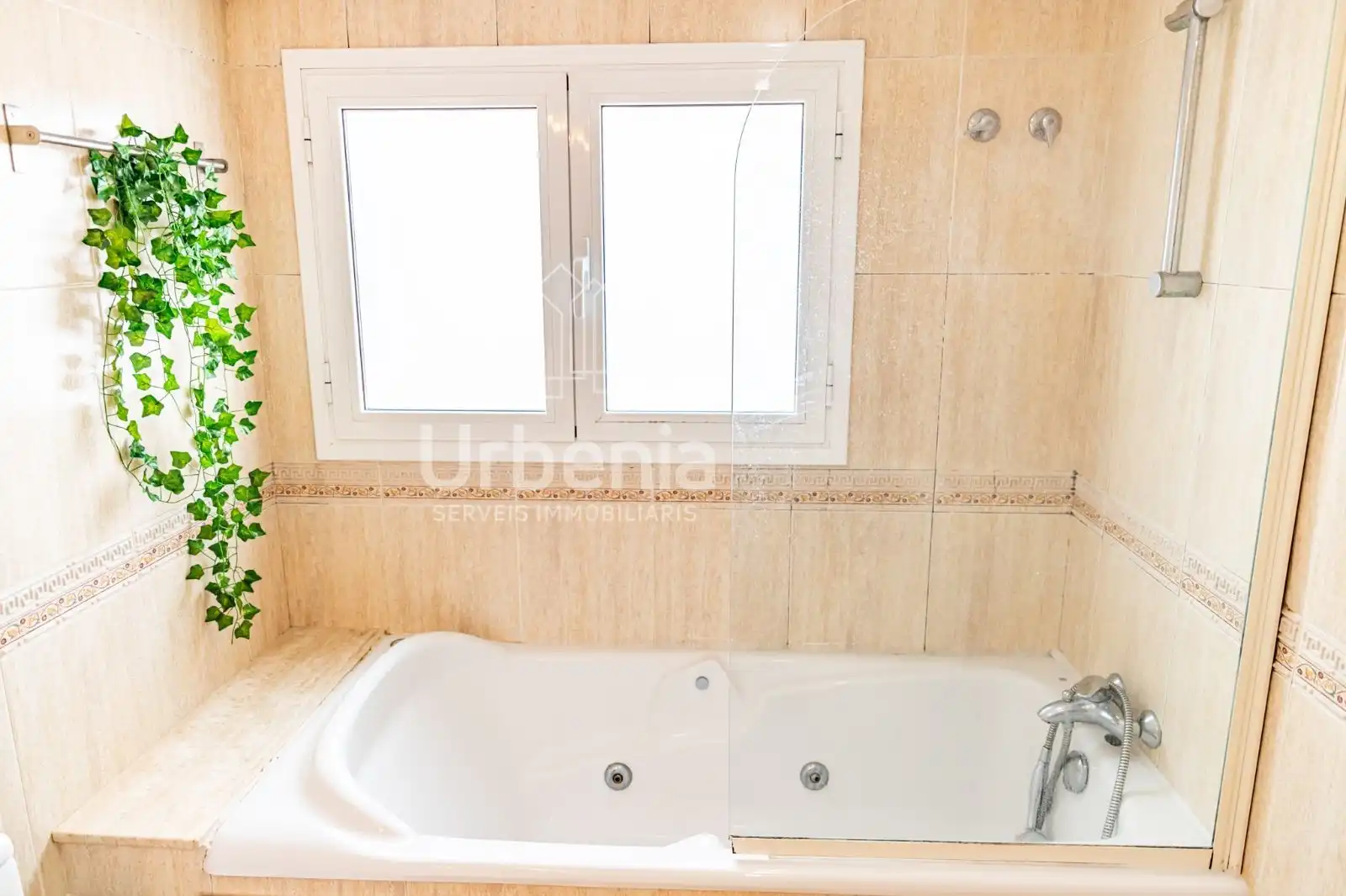 Badezimmer von Haus oder Chalet zum Verkauf in Argentona mit Privatgarten, Abstellraum und Schwimmbad