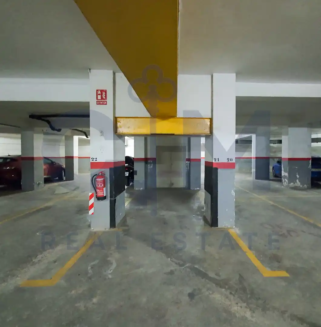 Parkplatz von Garage zur Miete in Barcelona