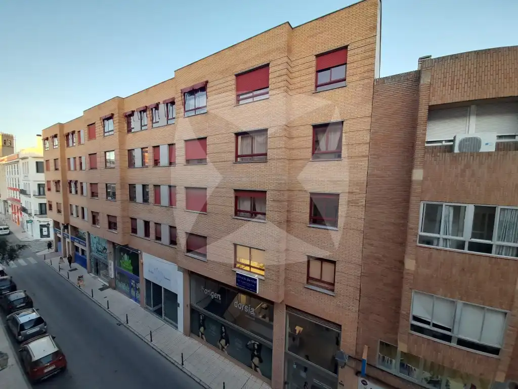 Piso de alquiler en Calle Zurbaran, Casco Antiguo