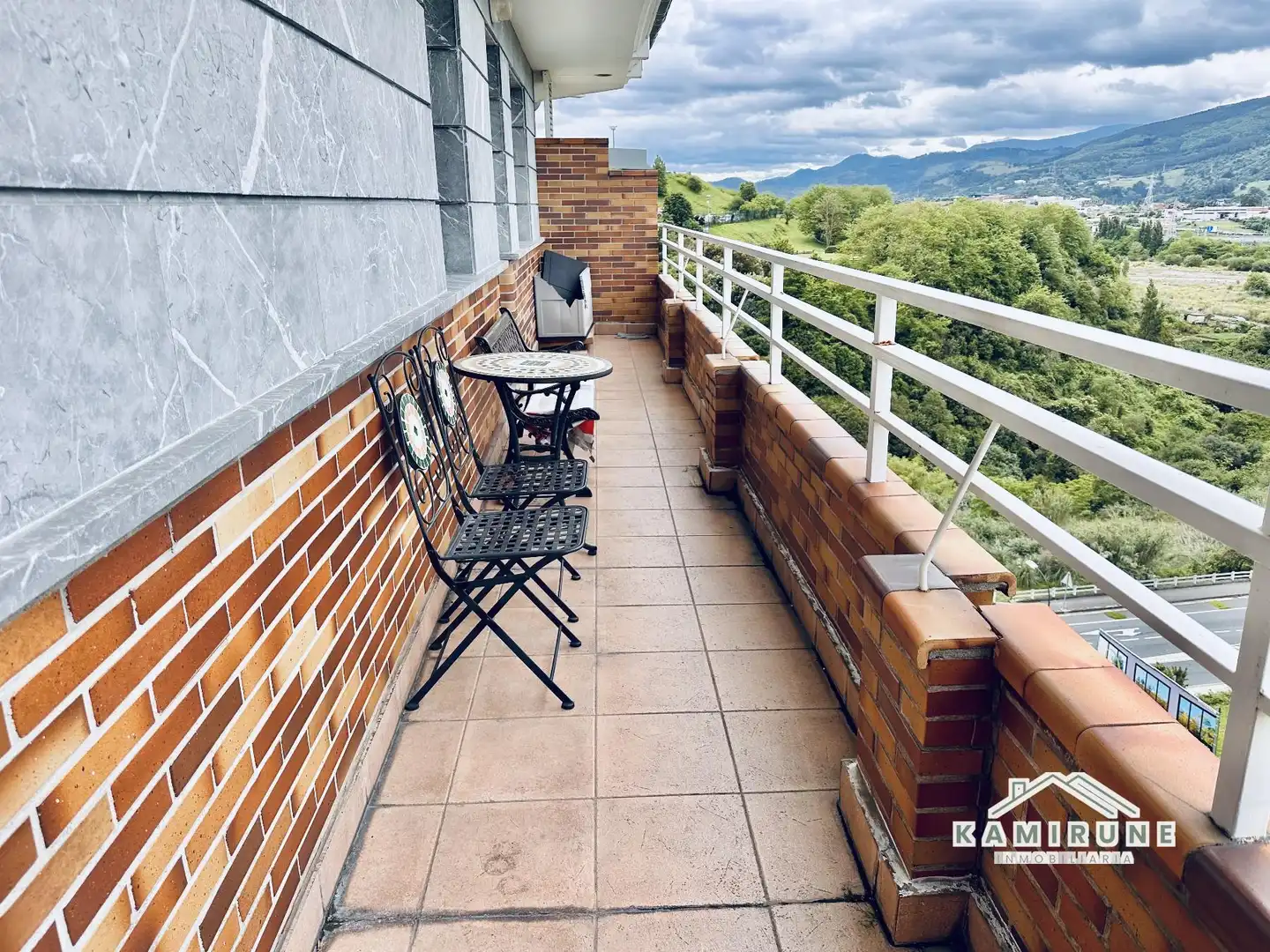 Terrasse von Maisonette zum Verkauf in Santurtzi  mit Heizung, Terrasse und Abstellraum
