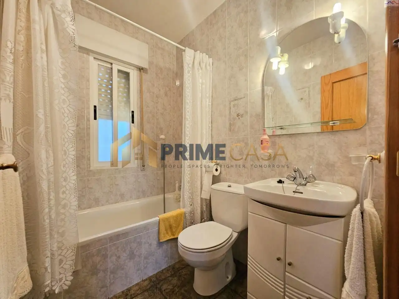 Baño de Casa o chalet en venta en Villa del Prado, Madrid