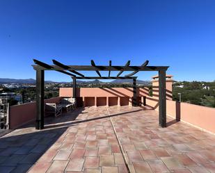 Terrassa de Àtic en venda en Estepona amb Aire condicionat, Terrassa i Piscina