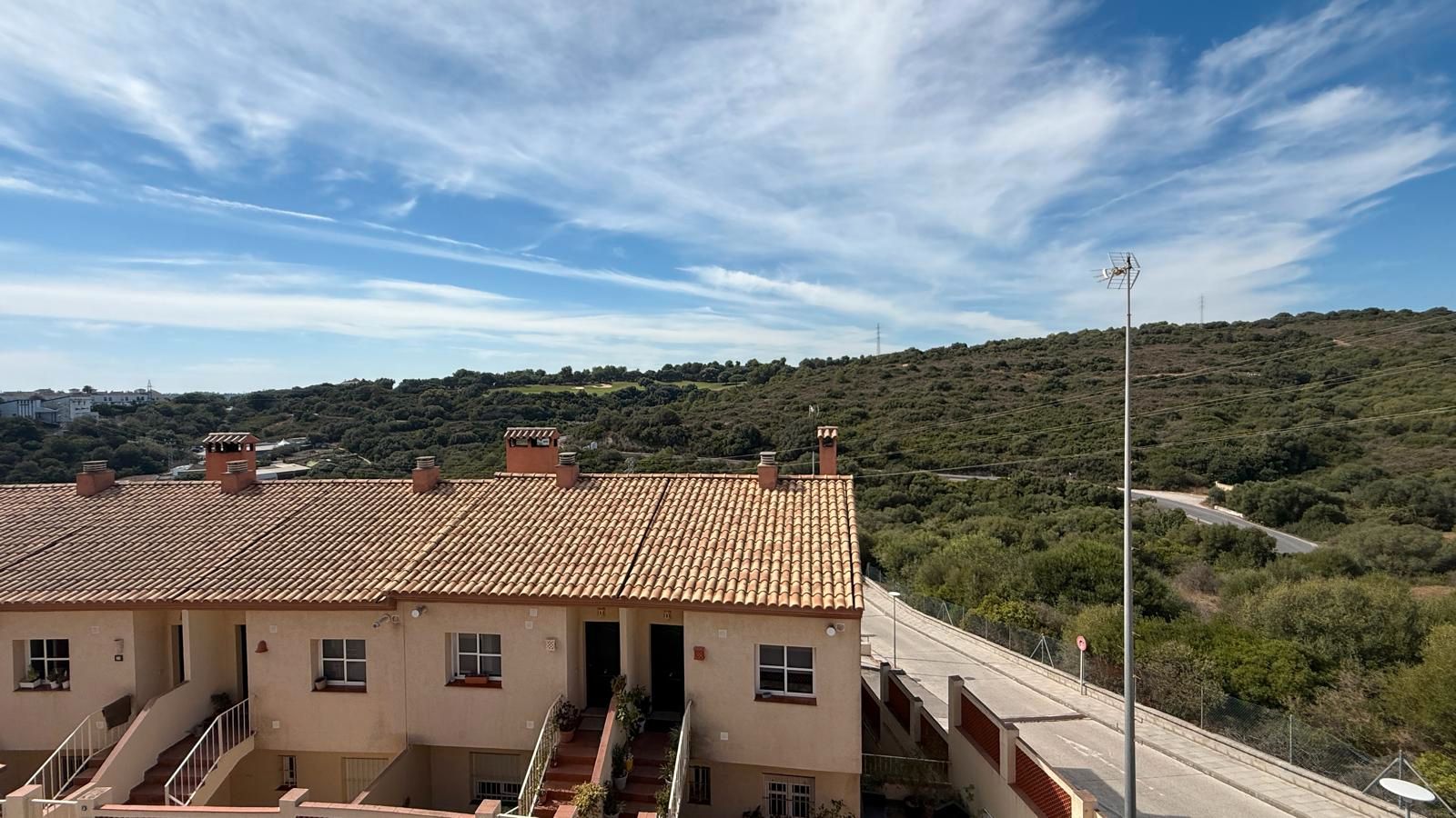 Exterior view of Single-family semi-detached for sale in Sotogrande  with Furnished, Oven and Washing machine