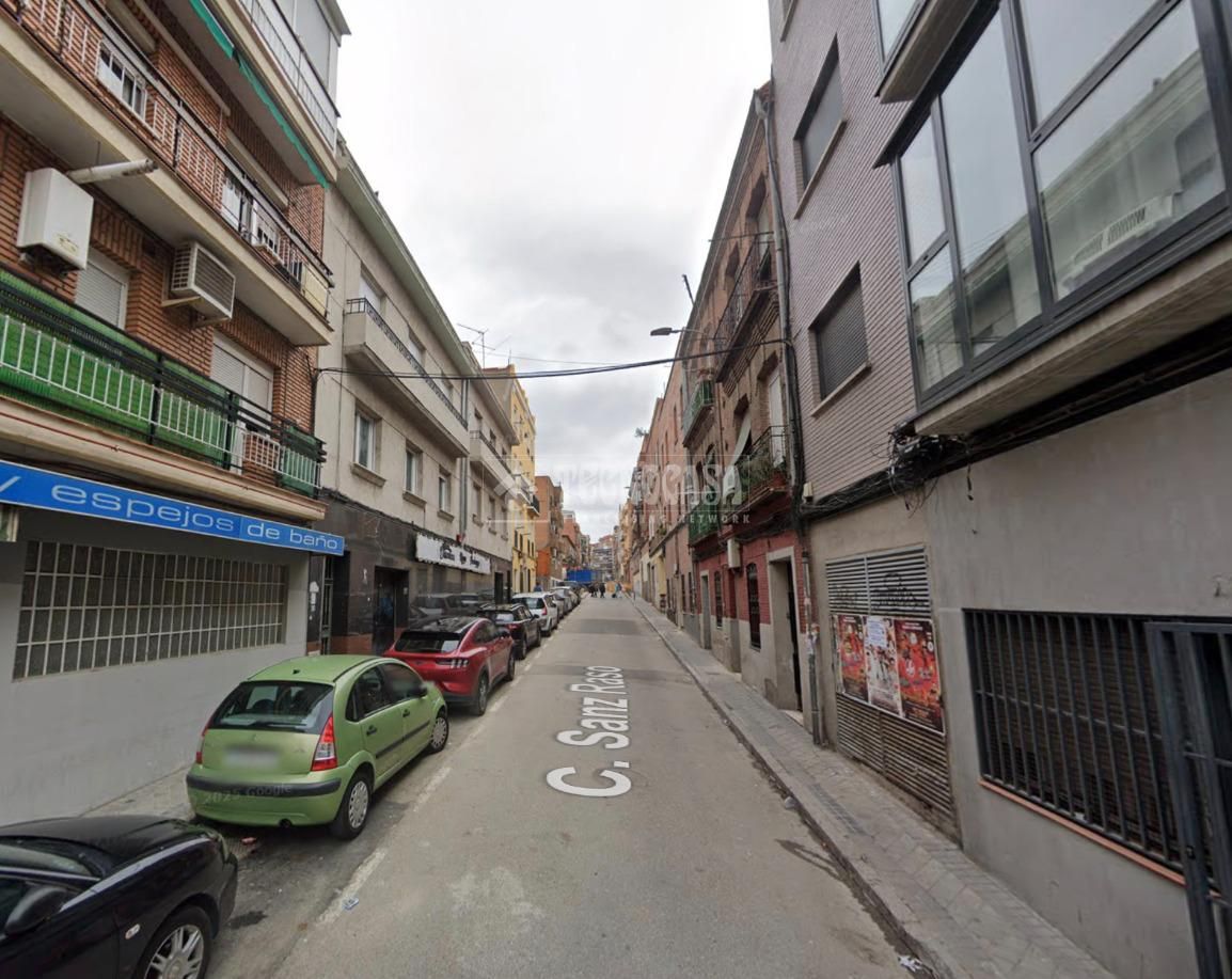 Vista exterior de Piso en venta en  Madrid Capital