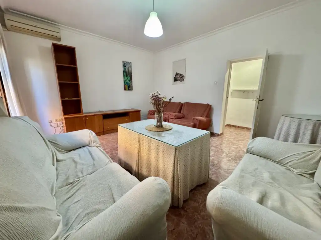 Wohnung zur Miete in Calle Infanta Doña Maria, Ciudad Jardín - Zoco