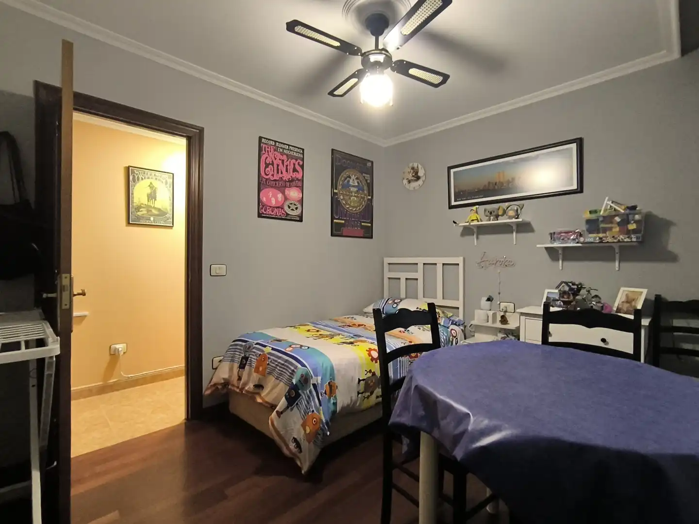 Habitación de Dúplex en venta en Cedeira con Calefacción y Parquet