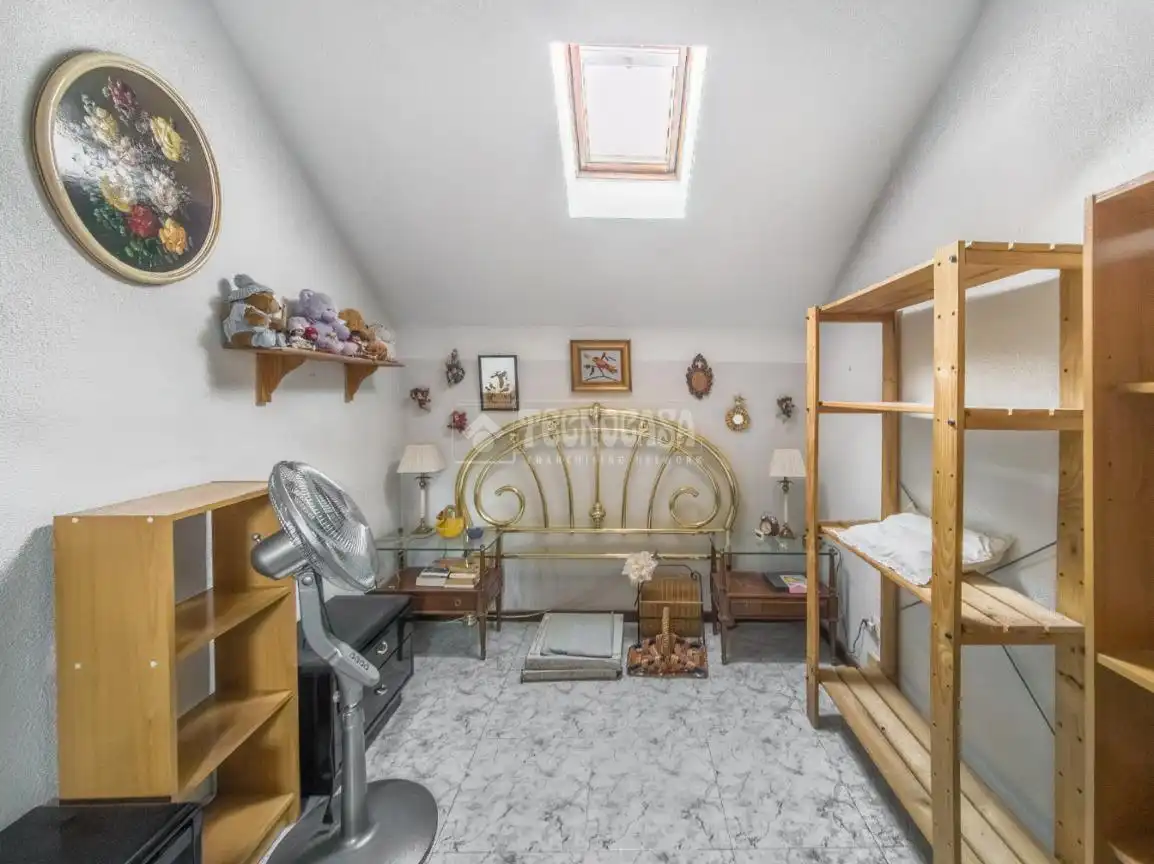Habitación de Piso en venta en Madrid con Aire acondicionado y Calefacción