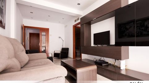 Foto 4 de Habitació a Los Remedios, Sevilla Capital