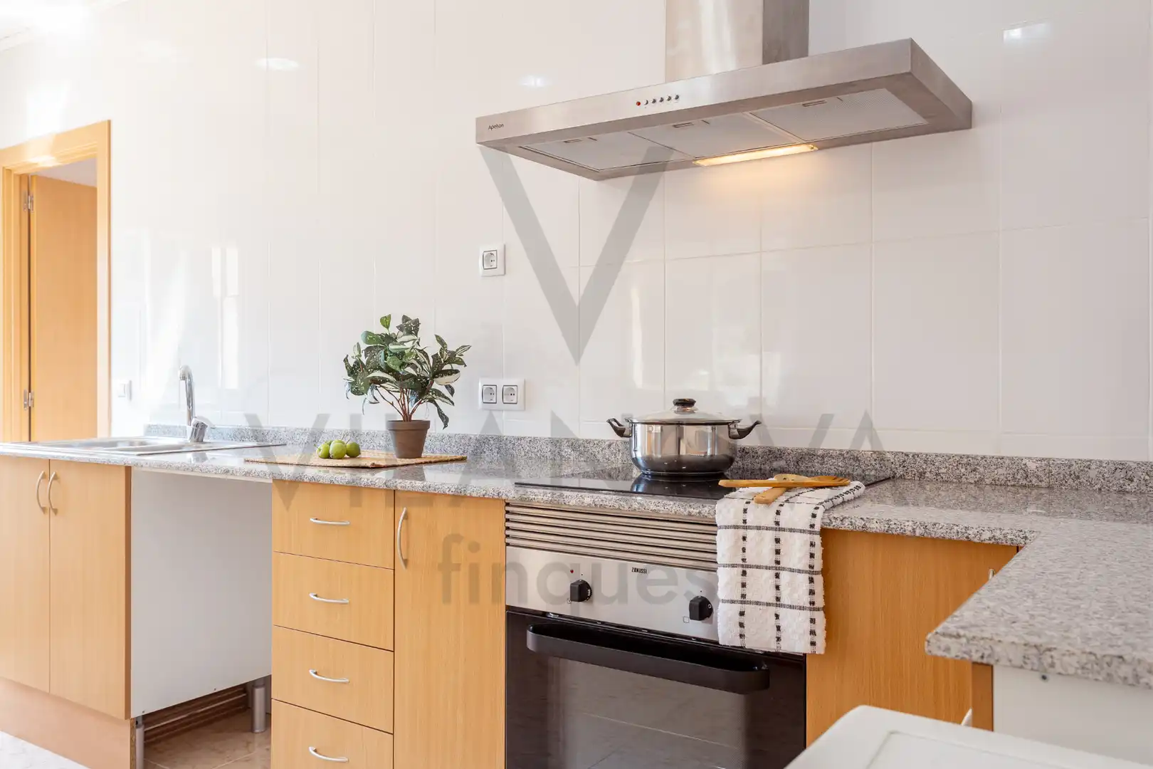 Cocina de Casa o chalet en venta en Cabra del Camp con Aire acondicionado, Calefacción y Jardín privado
