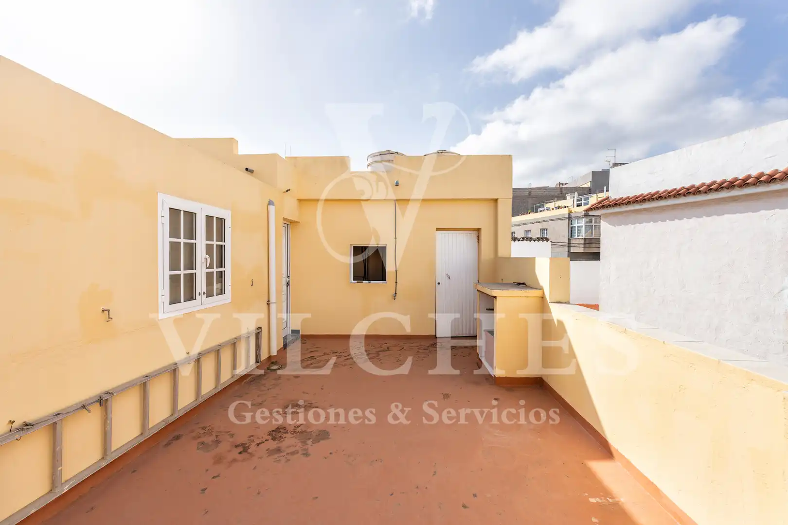 Vista exterior de Casa o xalet en venda en Las Palmas de Gran Canaria amb Terrassa