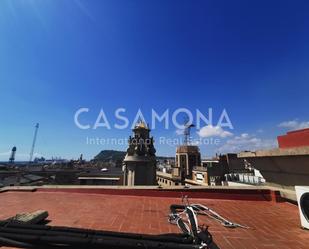 Exterior view of Apartment for sale in  Barcelona Capital  with Air Conditioner and Terrace