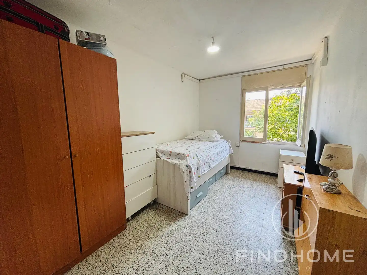 Bedroom of Flat for sale in Olot  with Air Conditioner and Heating