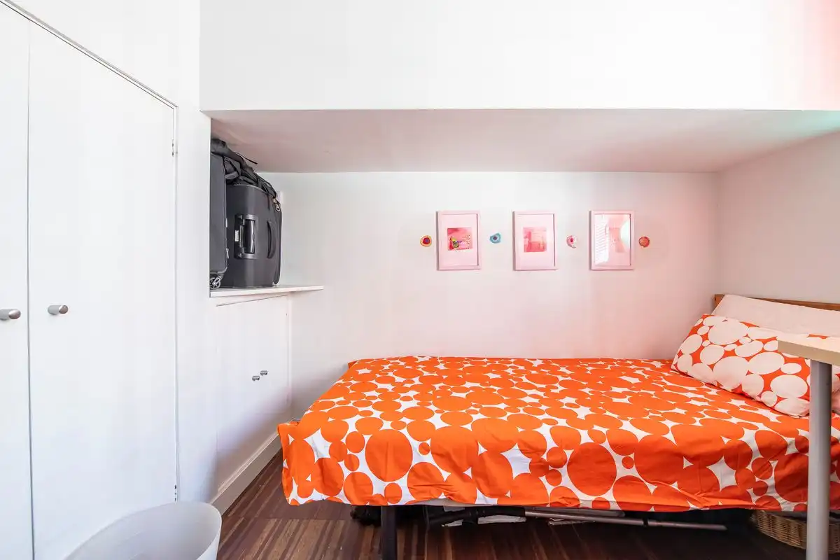 Schlafzimmer von Loft zum Verkauf in Madrid mit Heizung, Privatgarten und Möbliert