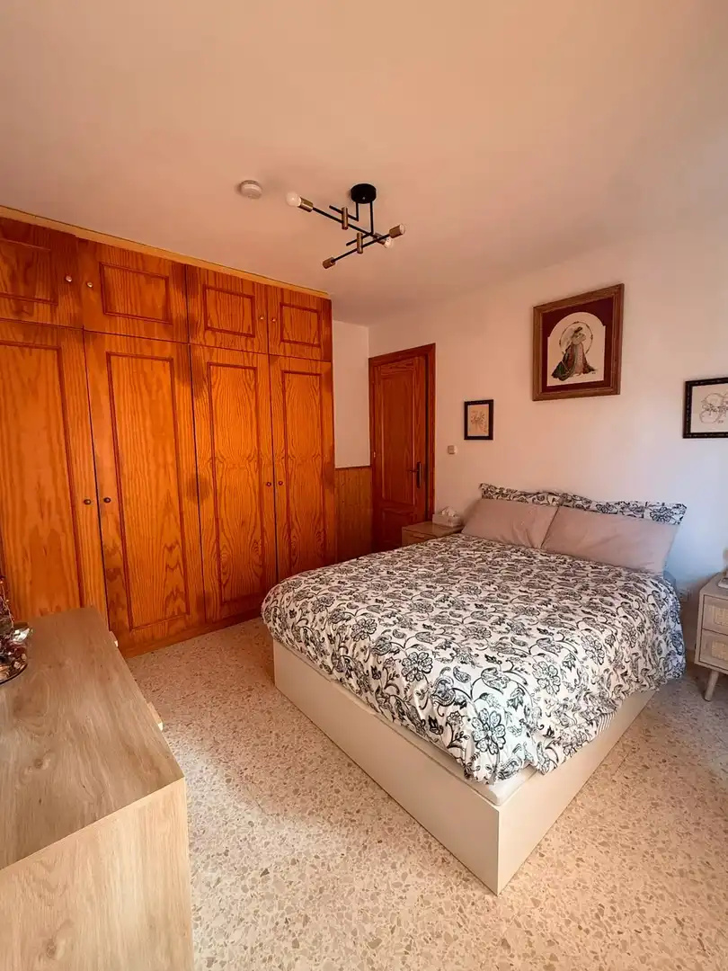 Habitación de Casa o chalet en venta en Coín con Calefacción, Terraza y Trastero
