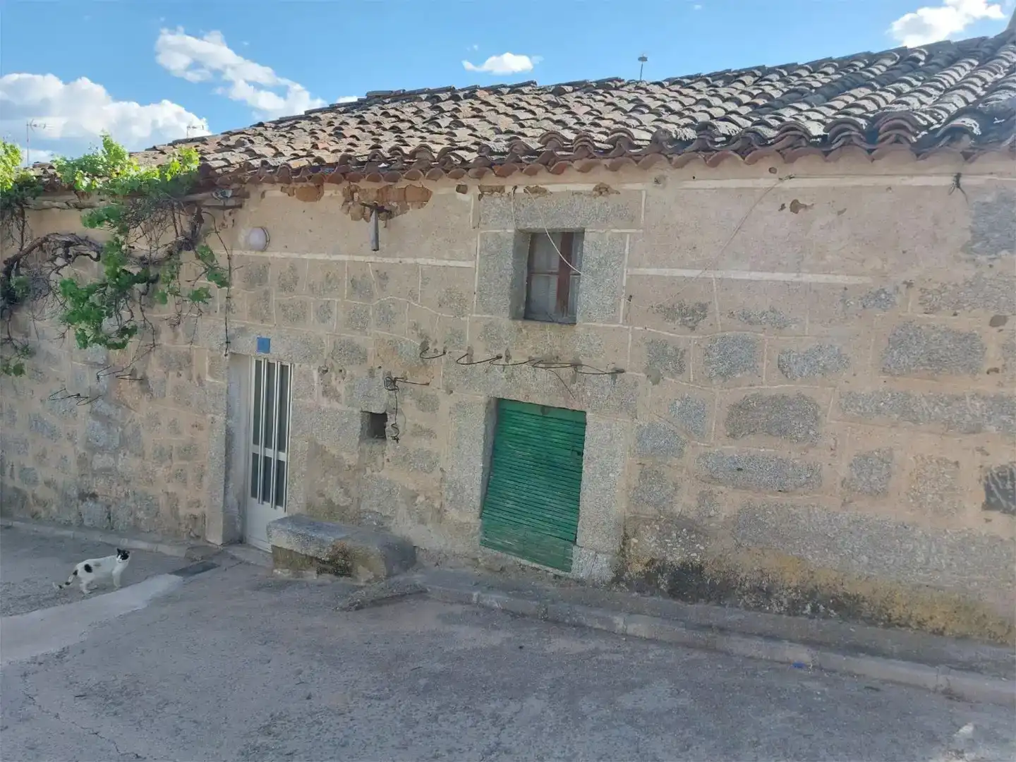 Exterior view of Houses for sale in Amavida
