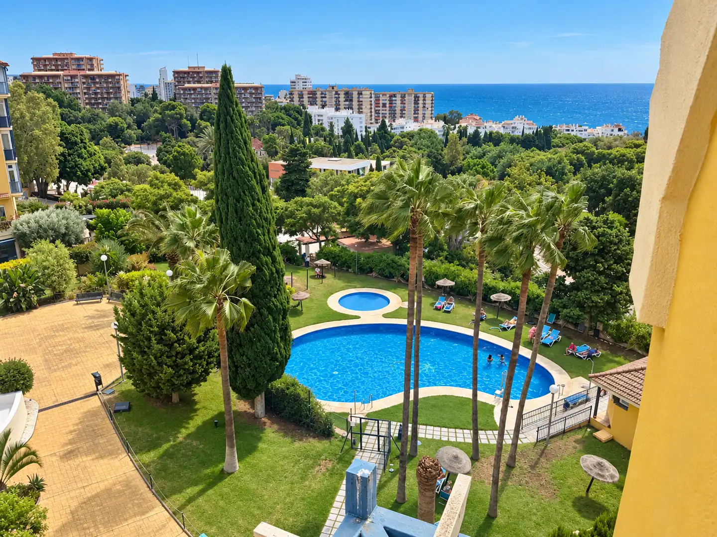 Attico con piscina in vendita a Parque de la Paloma