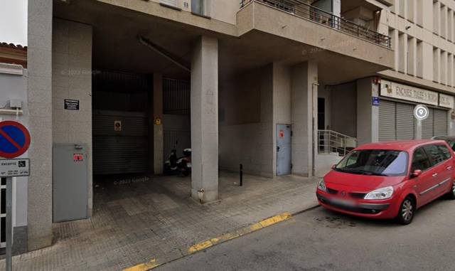 Garaje en Venta en  EUGENI FERRER DALMAU,D' en Polígon Industrial Santa Margarida