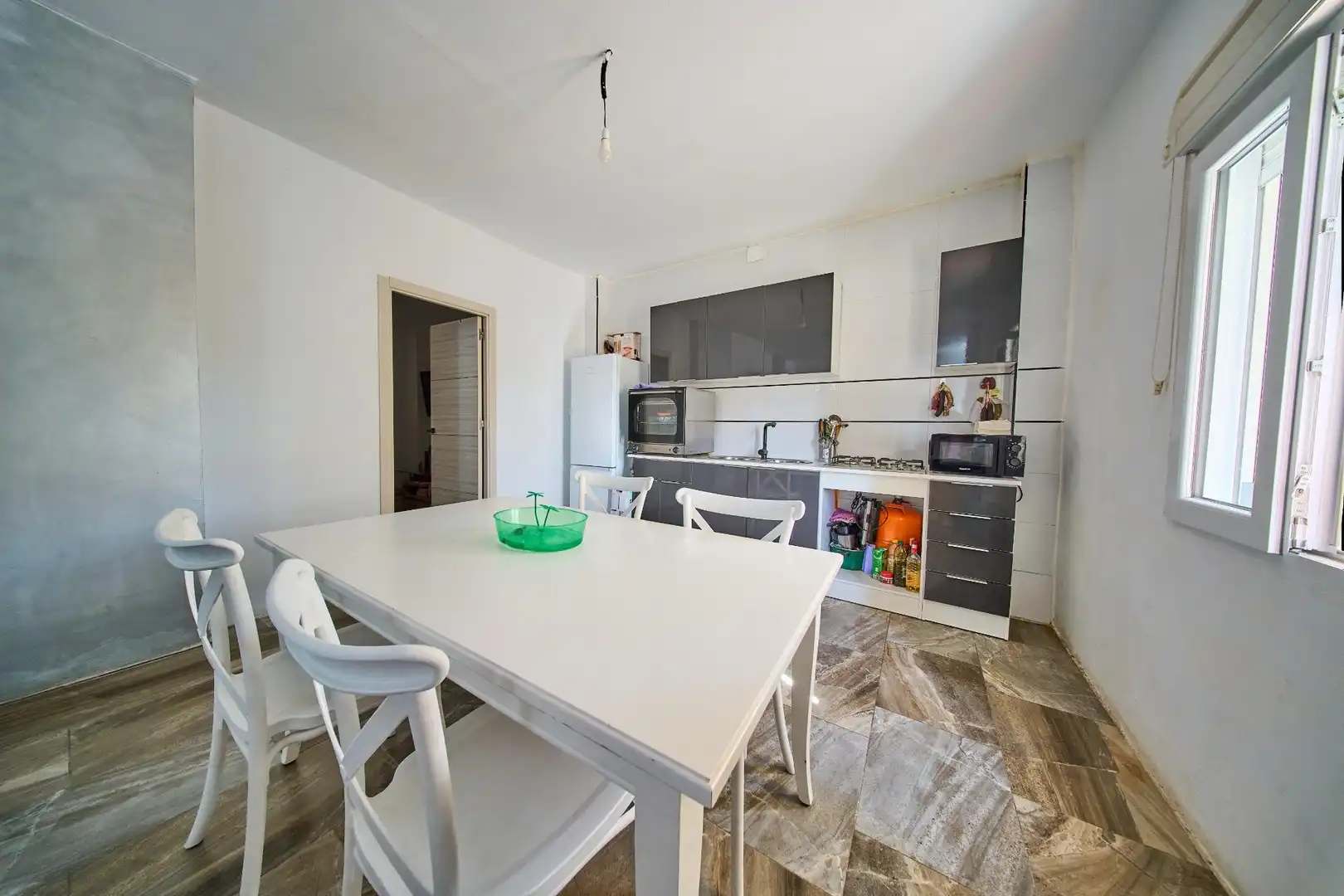 Cuina de Casa o xalet en venda en Granada