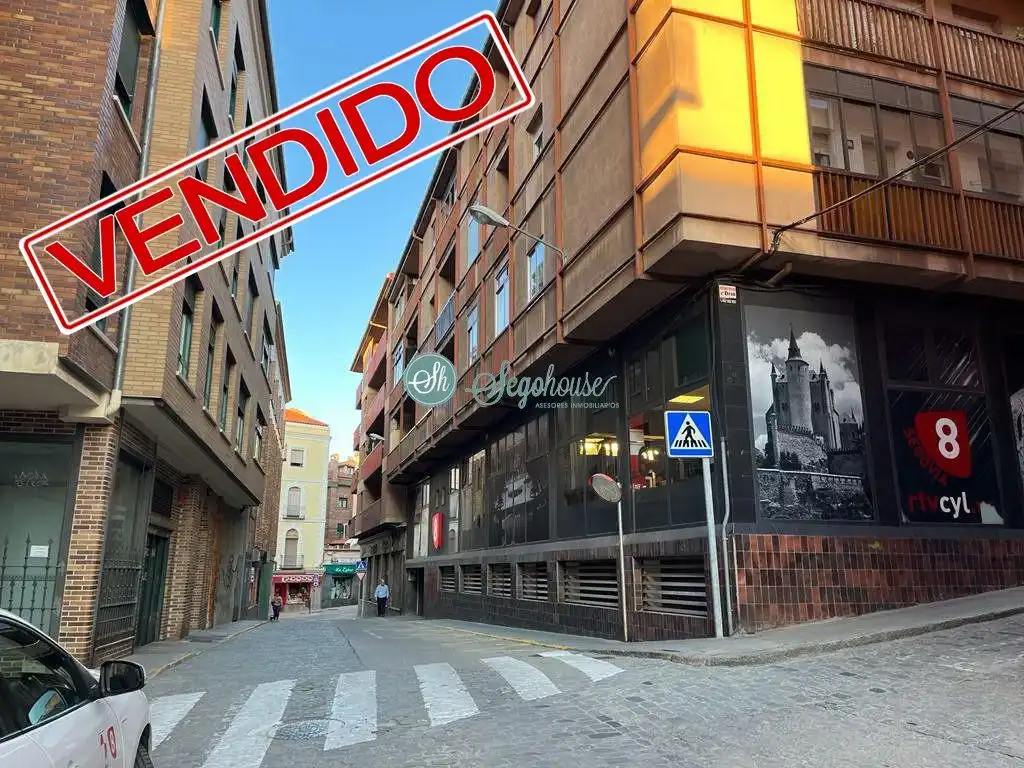 Vista exterior de Piso en venta en Segovia con Calefacción y Trastero
