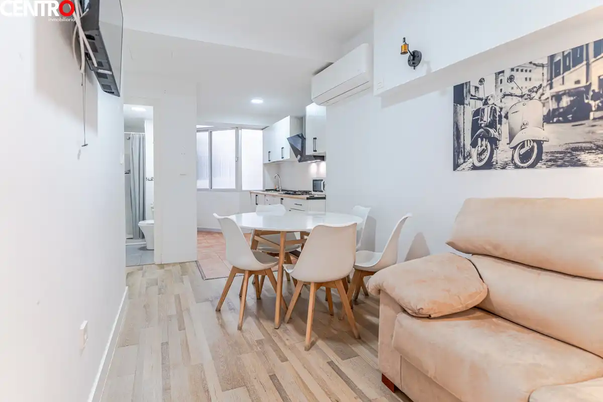 Sala de estar de Piso en venta en Granada con Aire acondicionado y Terraza