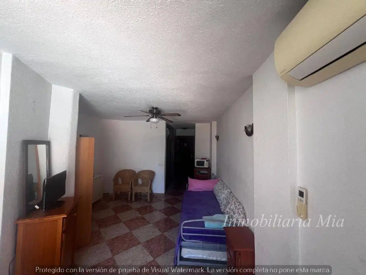 Habitación de Estudio en venta en Torremolinos con Aire acondicionado, Calefacción y Piscina
