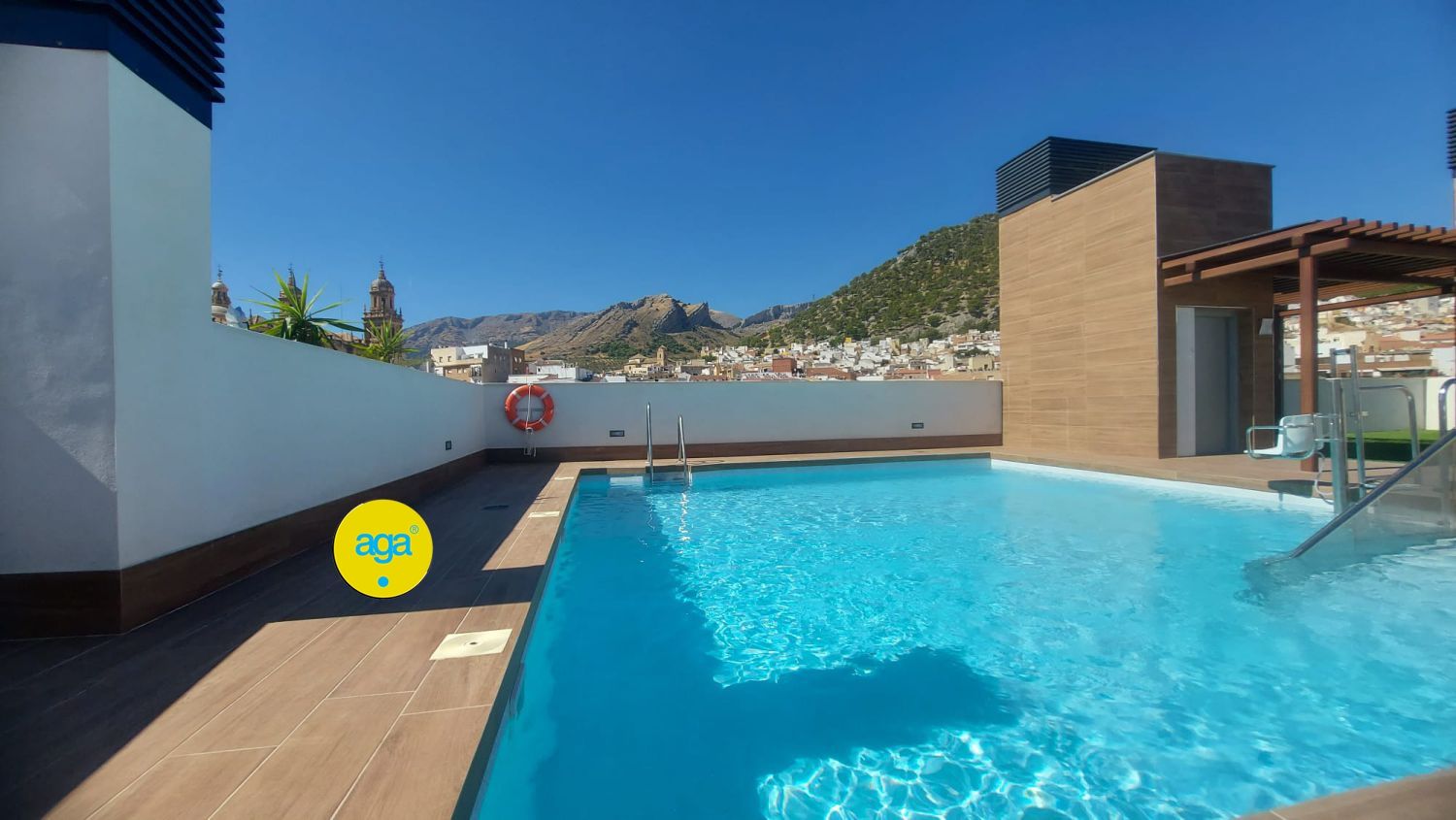 Swimming pool of Flat to rent in  Jaén Capital  with Air Conditioner, Heating and Terrace