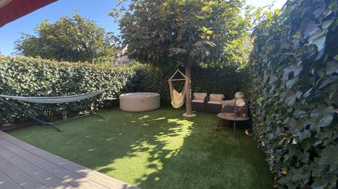 Foto 5 de Casa adosada en venta en Dels Montserrat Roig, Celrà, Girona