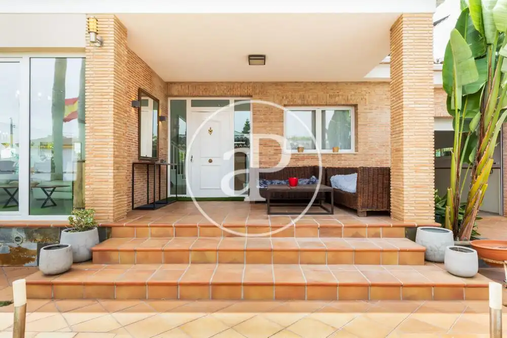 Terraza de Casa o chalet de alquiler en Bétera con Aire acondicionado, Calefacción y Jardín privado