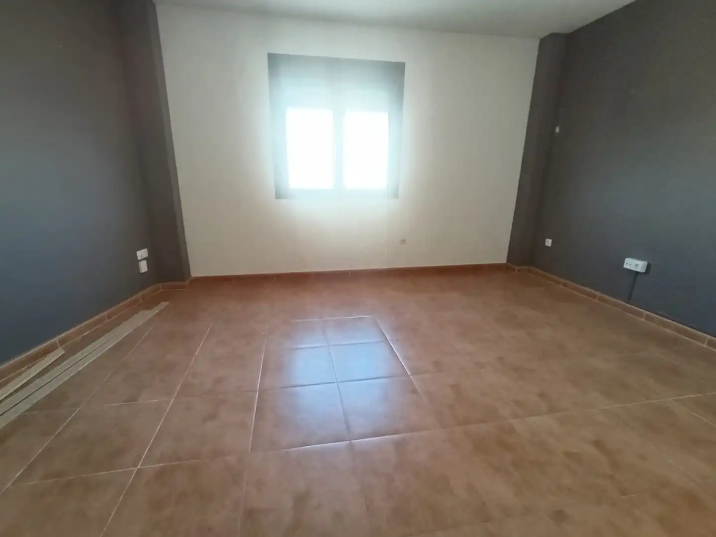 Habitación de Casa adosada en venta en Socuéllamos con Jardín privado y Trastero