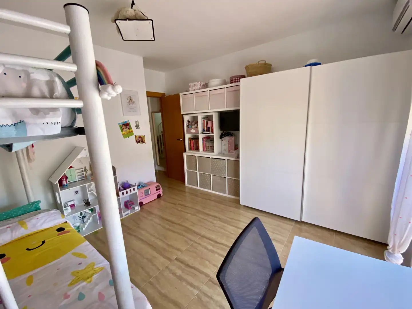 Habitación de Casa adosada en venta en Carboneras con Aire acondicionado, Calefacción y Amueblado
